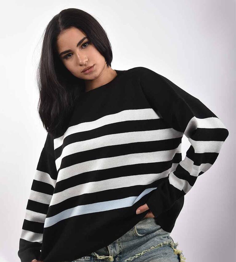 Knit pullover with wide stripes